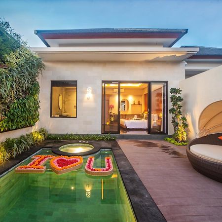 Gaing Mas Jimbaran Villas By Gaing Mas Group מראה חיצוני תמונה